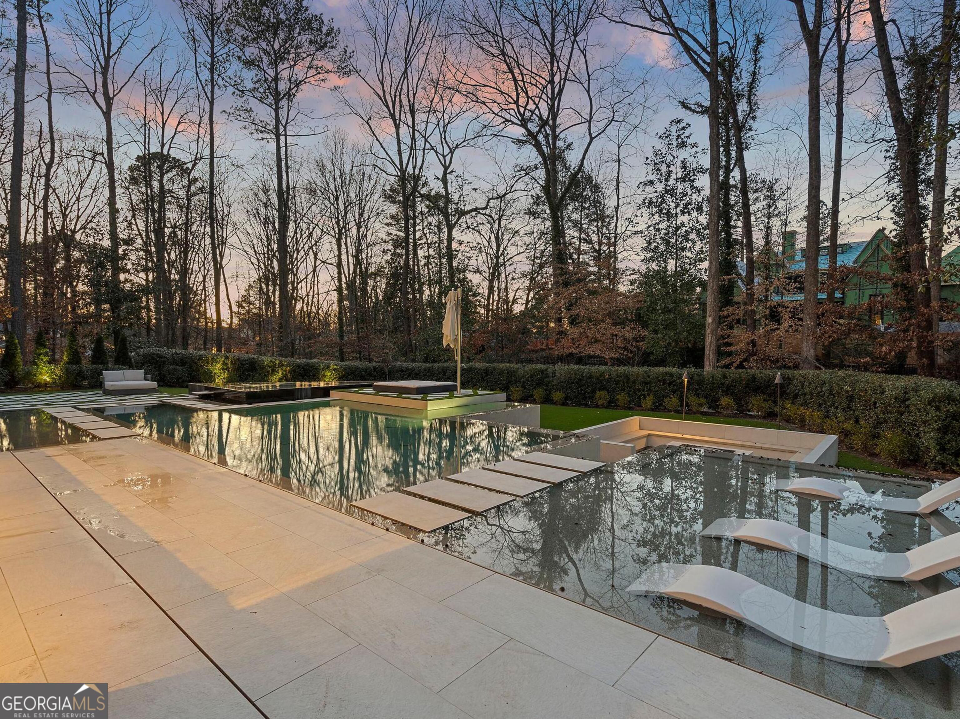 415 River Valley Road