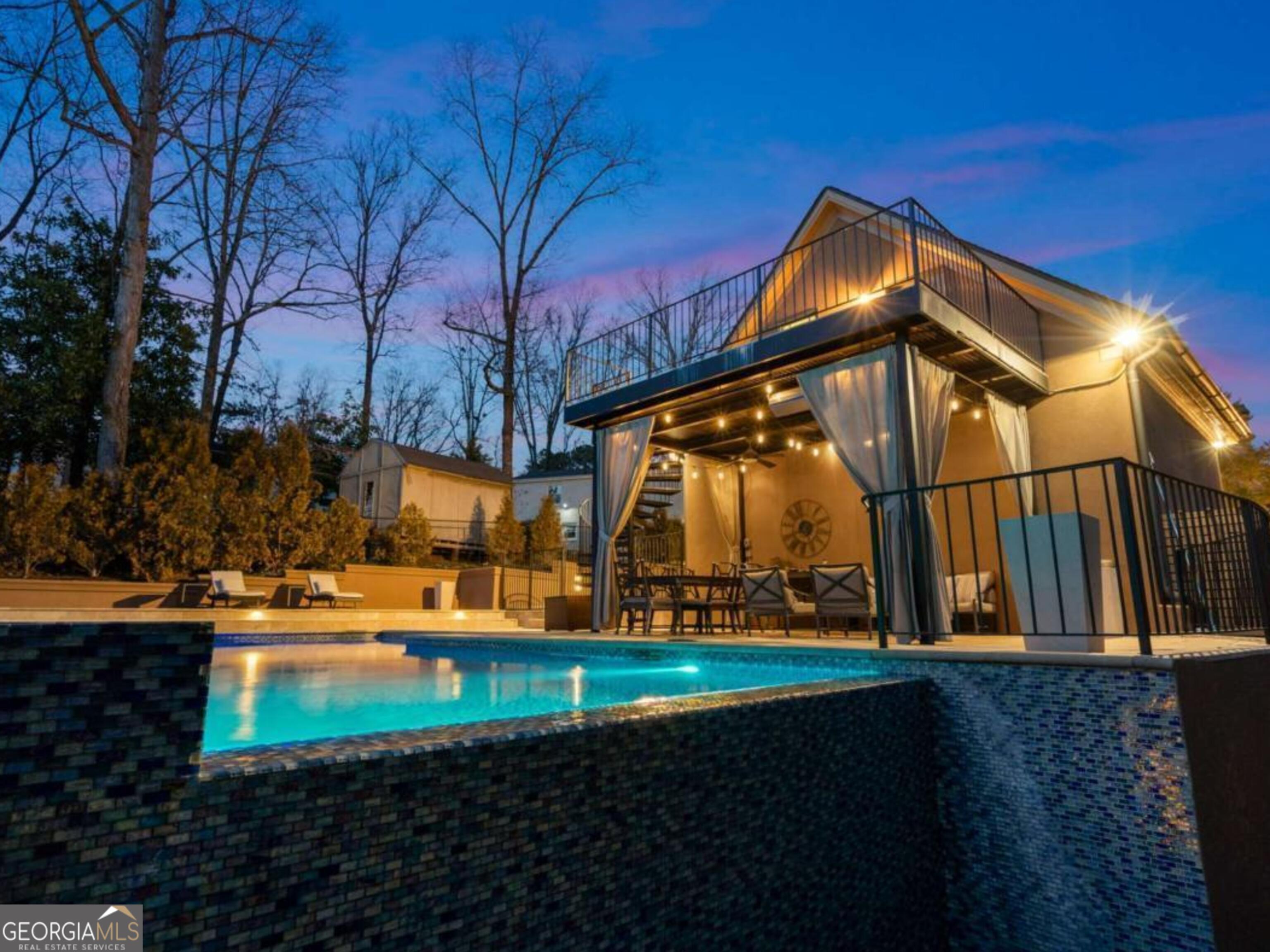 790 Glenairy Drive