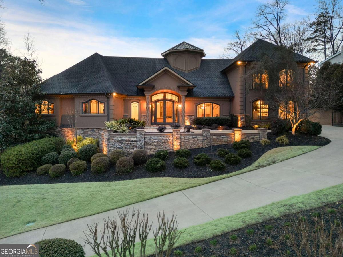 790 Glenairy Drive