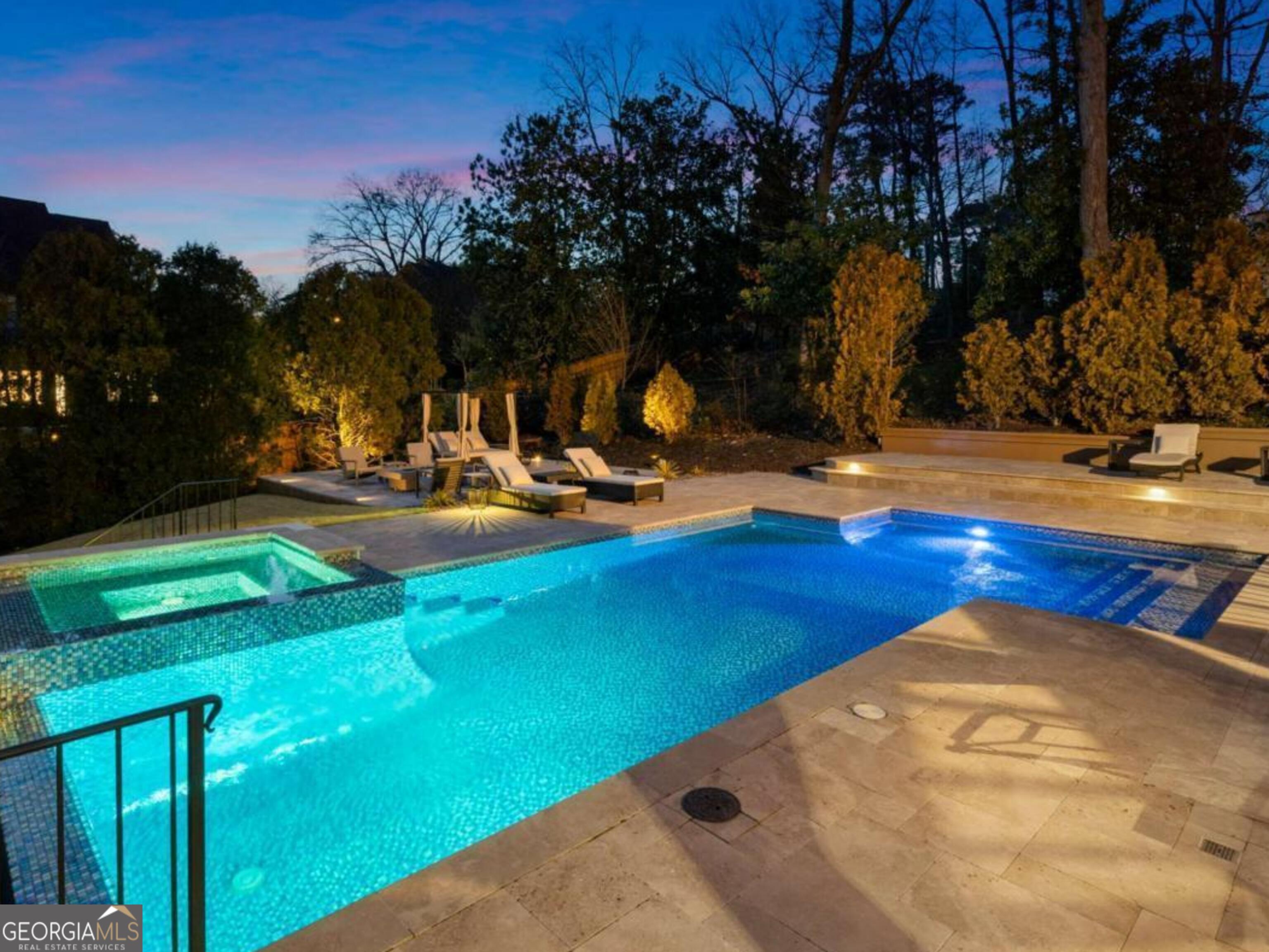 790 Glenairy Drive