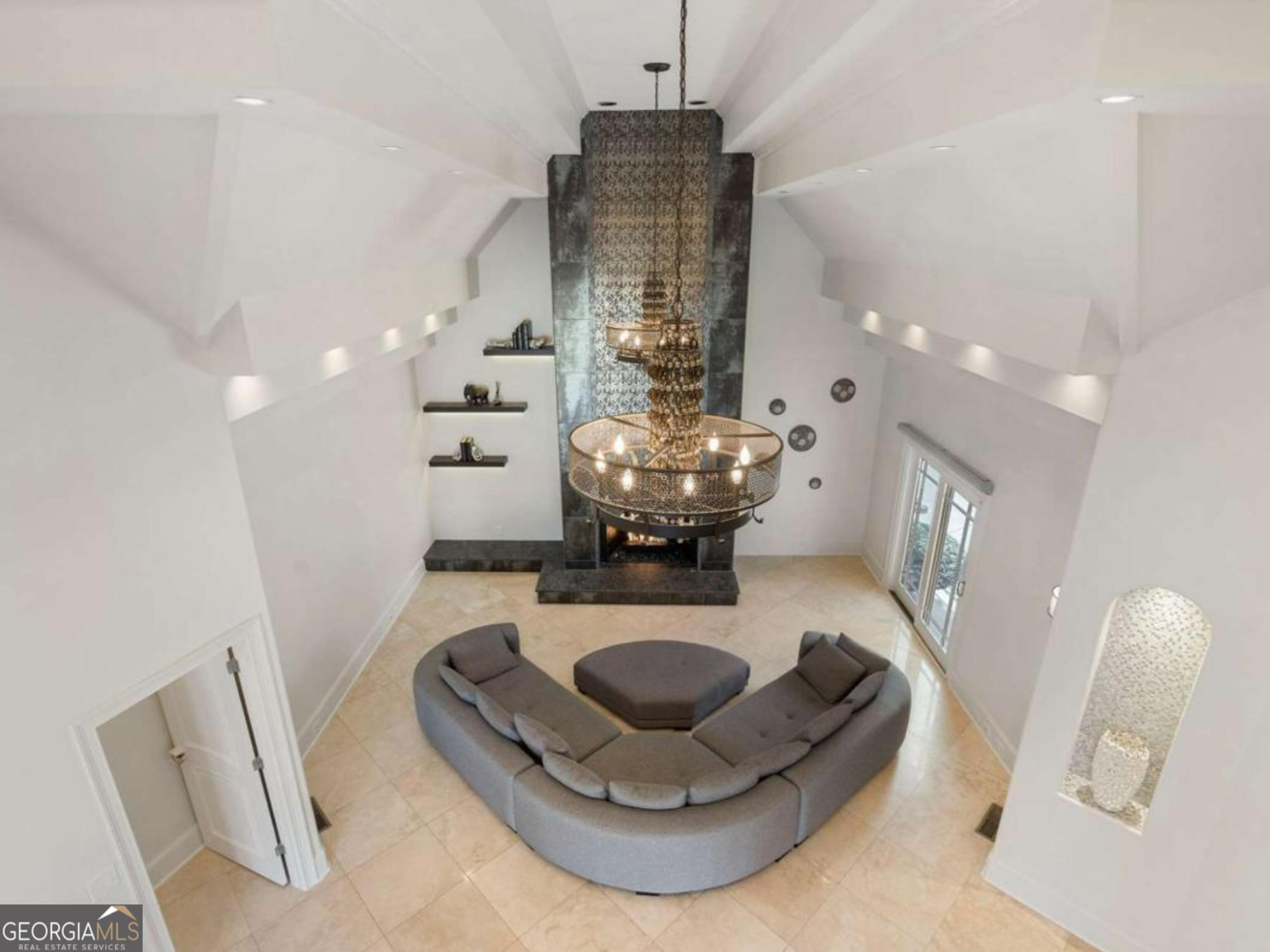 790 Glenairy Drive