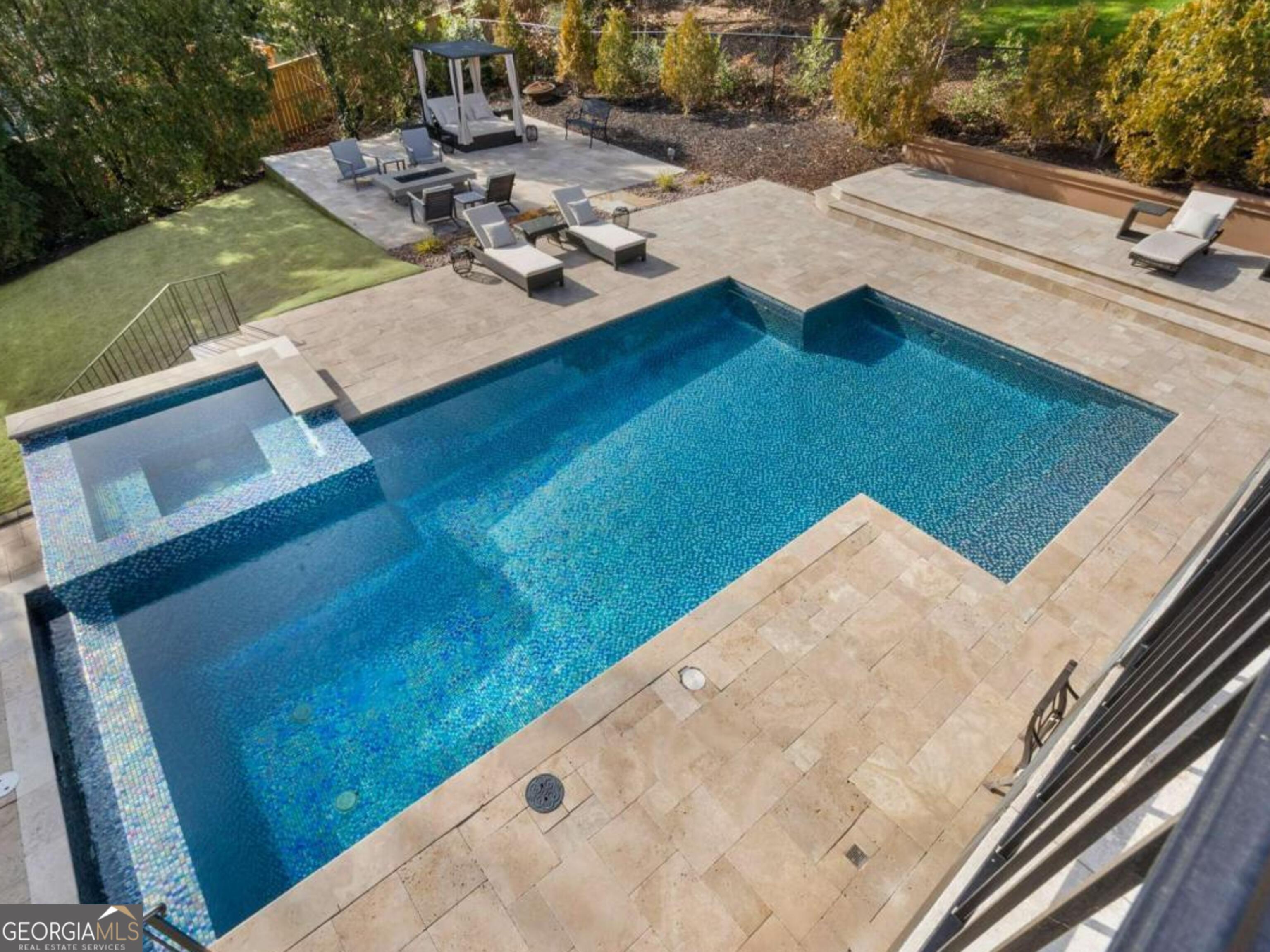 790 Glenairy Drive