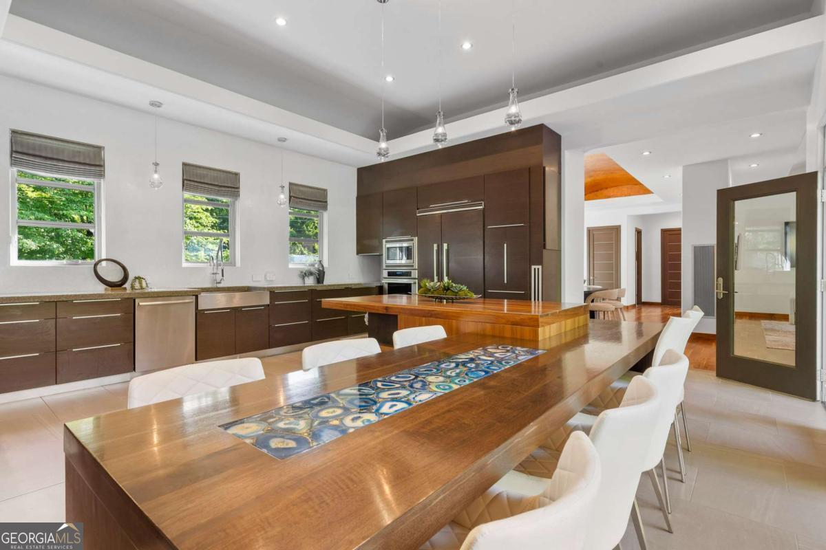 754 Burke Road NE