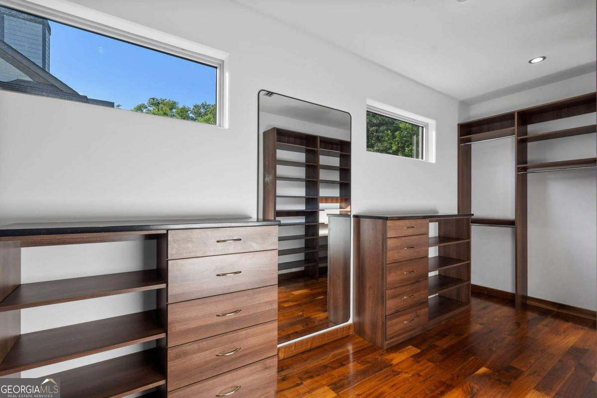 754 Burke Road NE