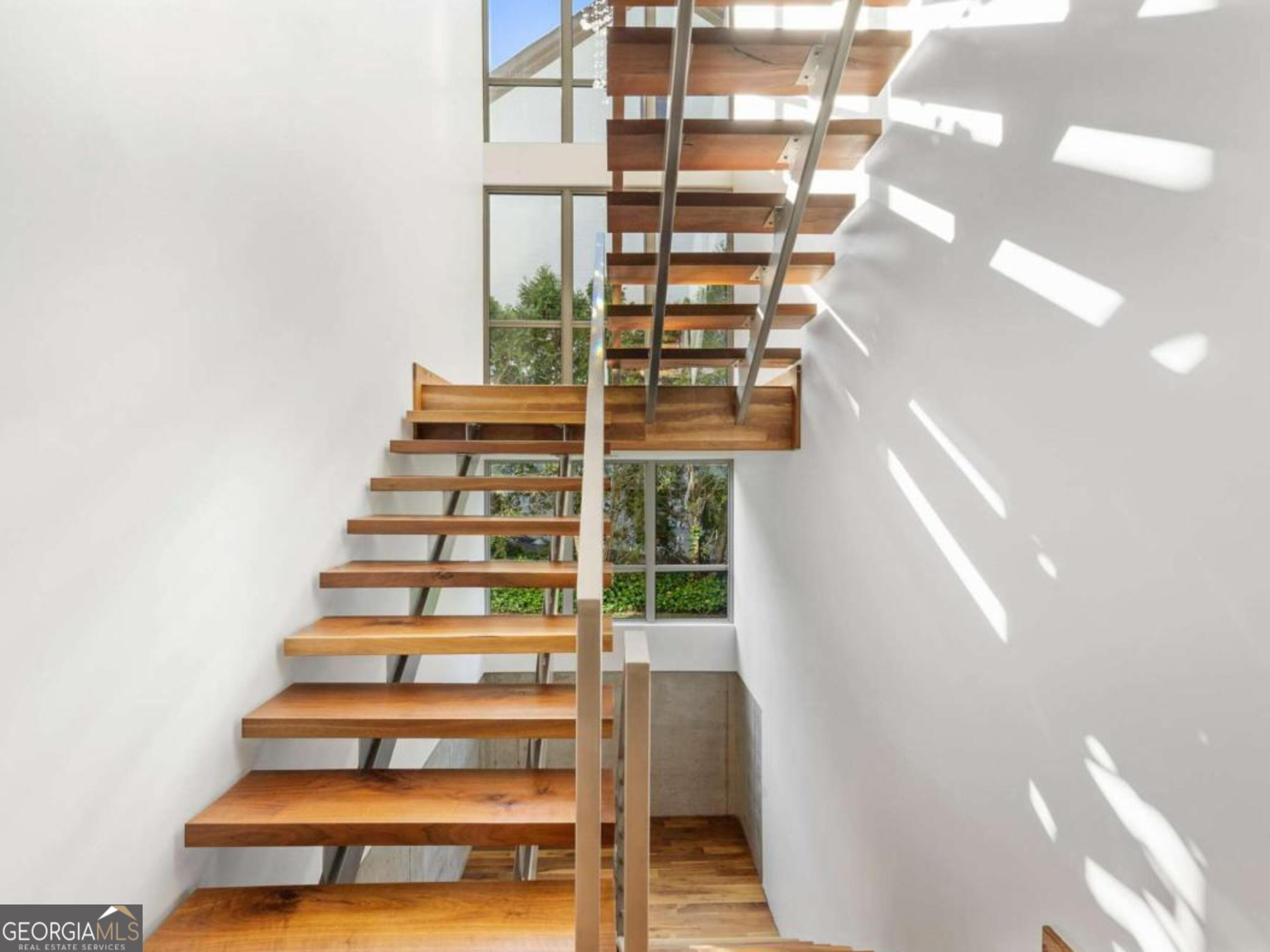 754 Burke Road NE