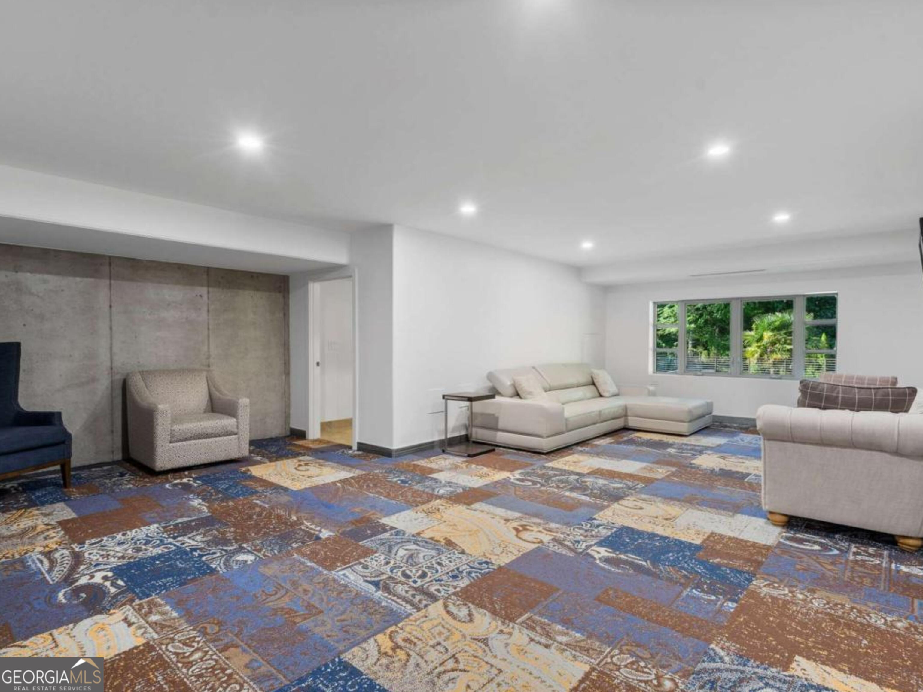 754 Burke Road NE