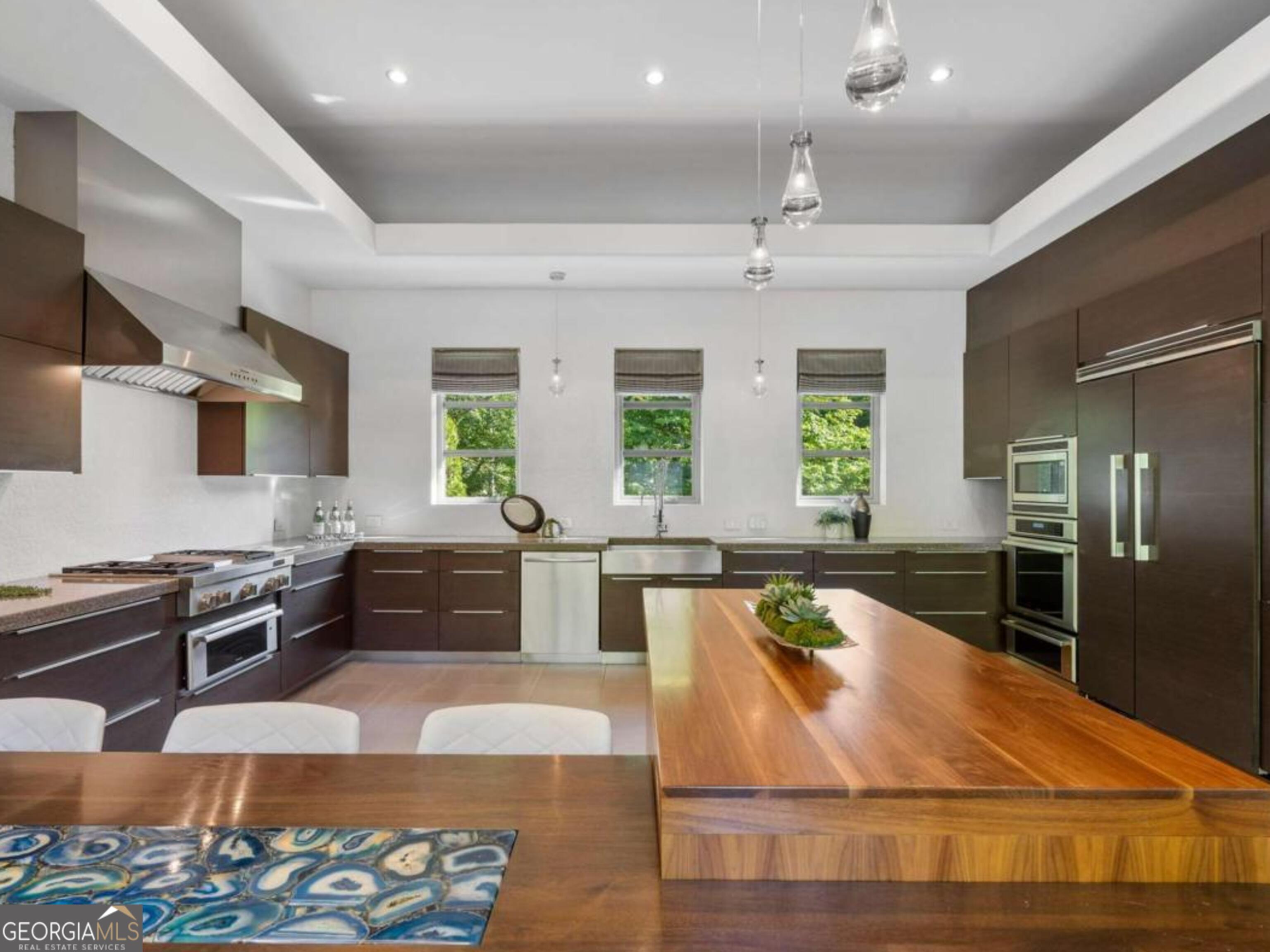 754 Burke Road NE