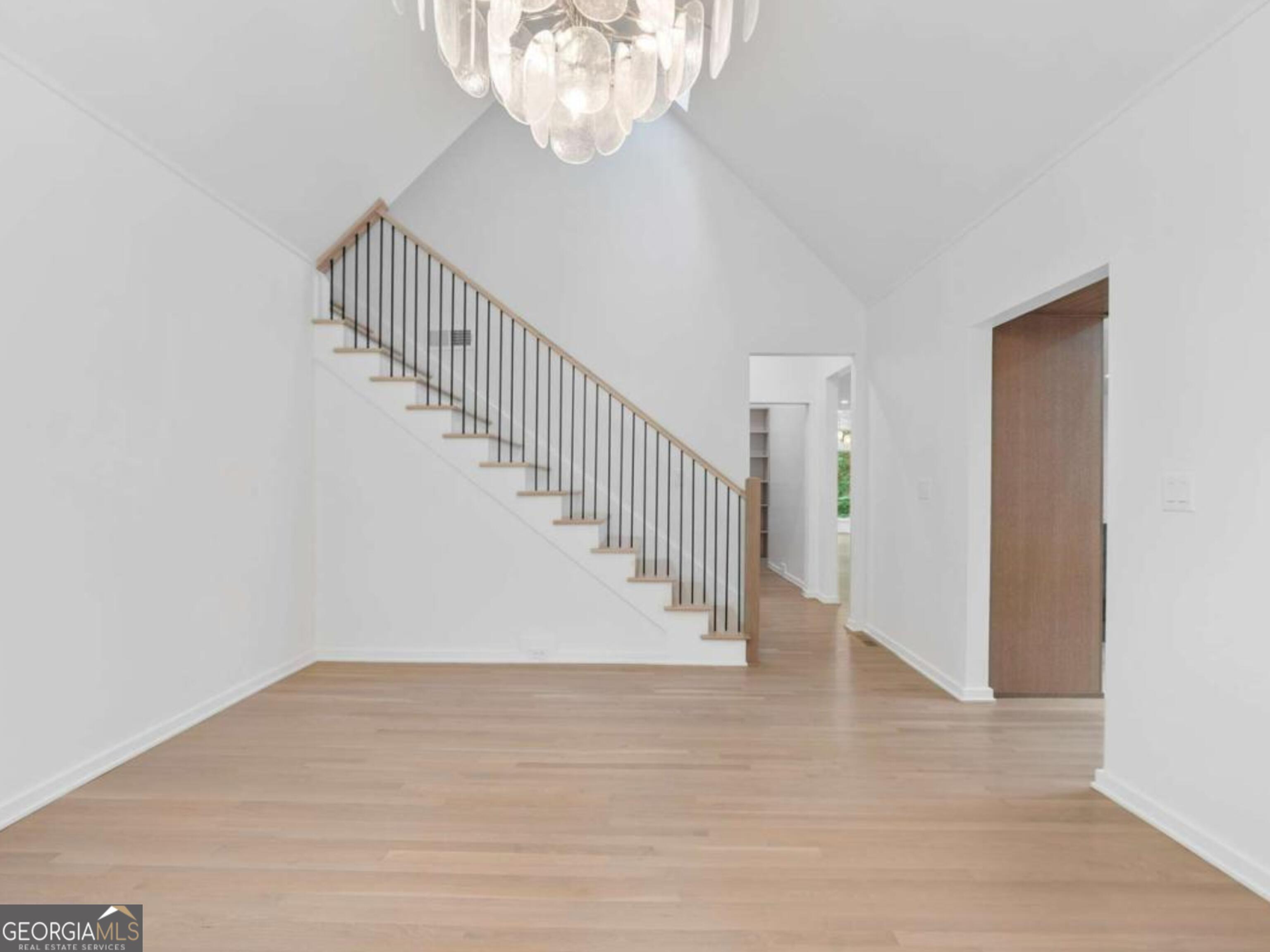 366 Blackland Road NW