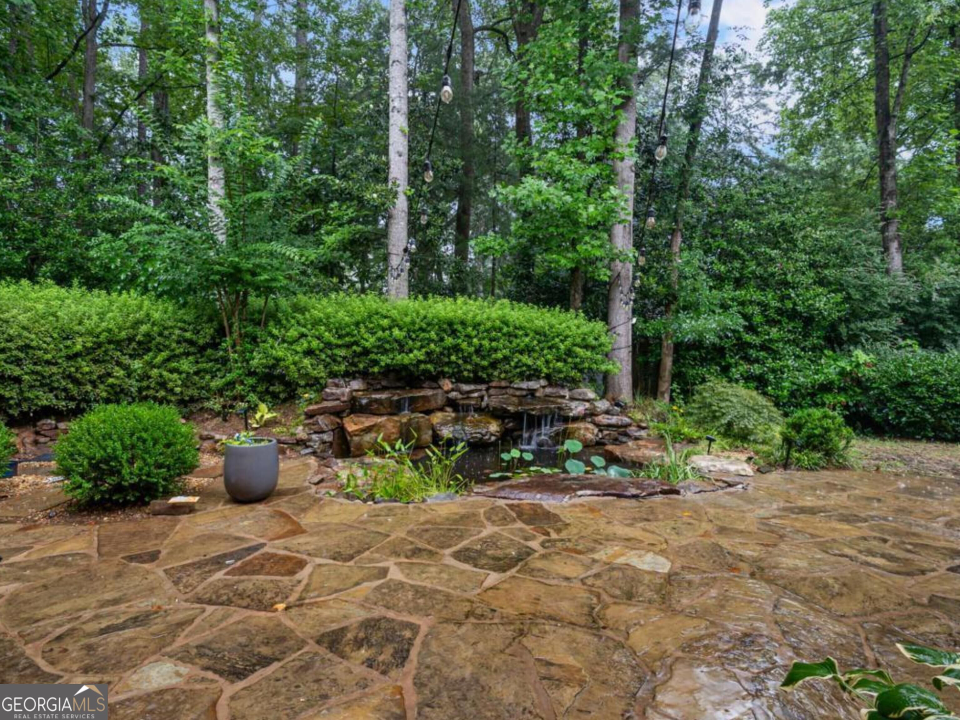 3669 Canyon Ridge Court NE