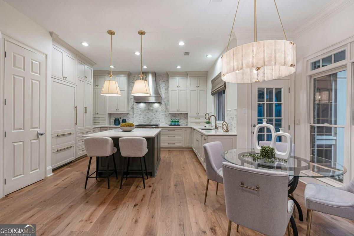 3669 Canyon Ridge Court NE