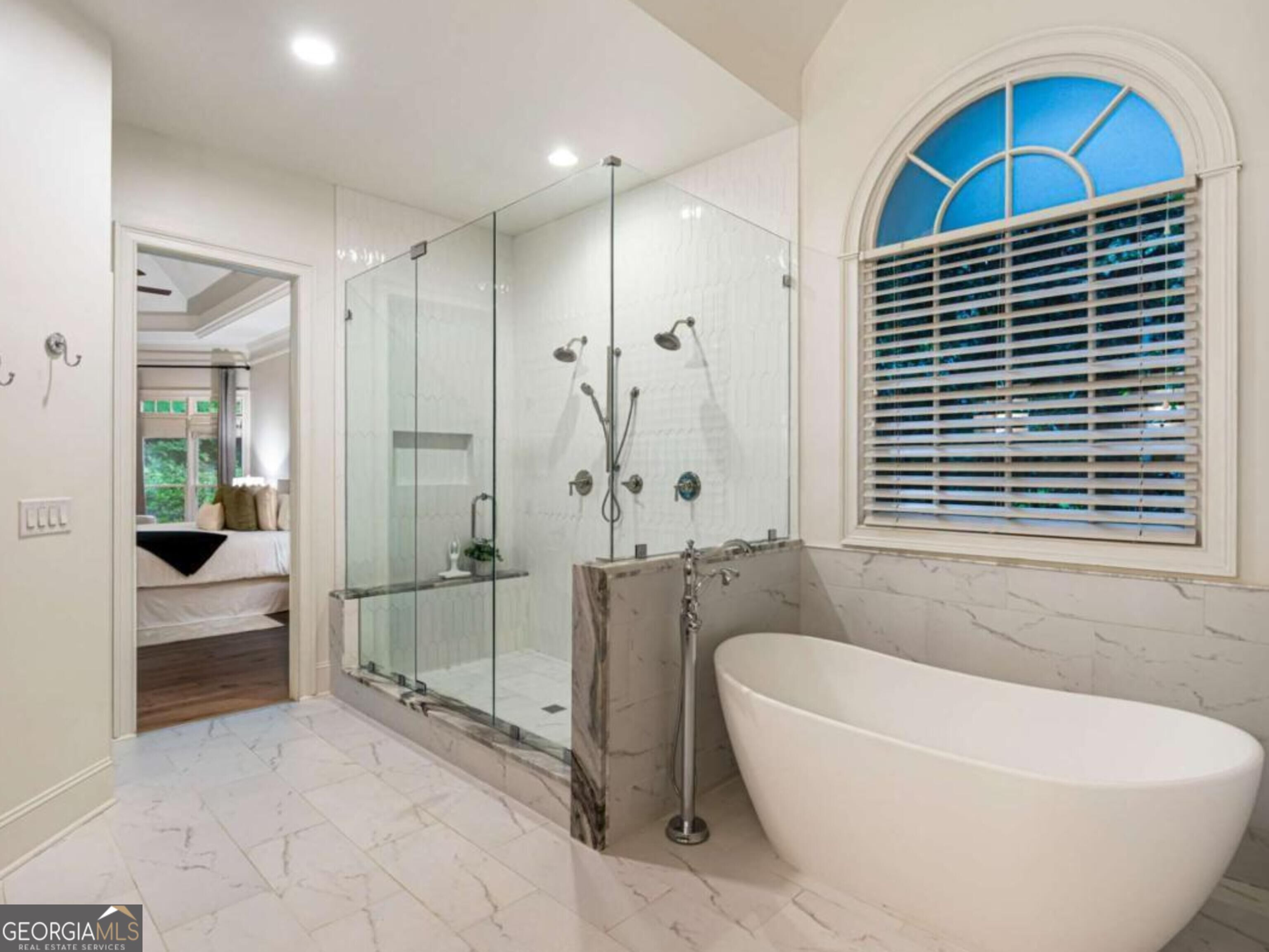 3669 Canyon Ridge Court NE