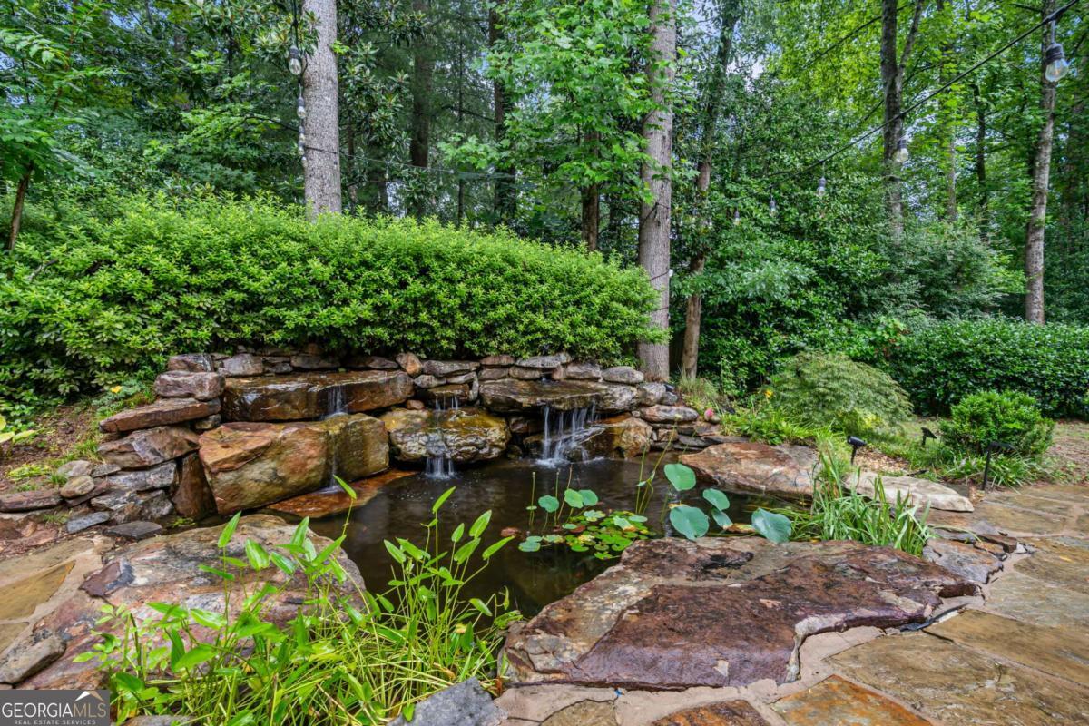 3669 Canyon Ridge Court NE