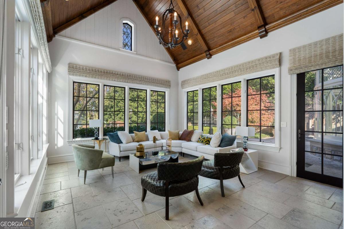 3685 Paces Ferry Road NW