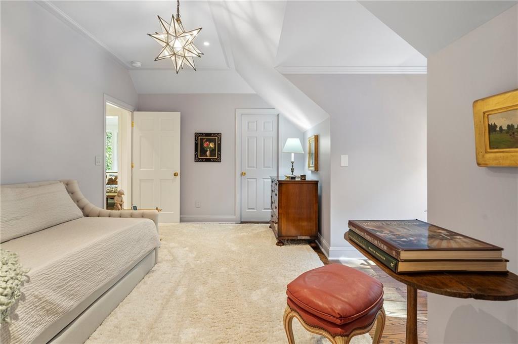 5595 Cross Gate Drive