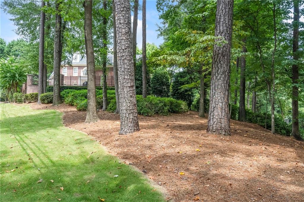 1446 W Wesley Road NW