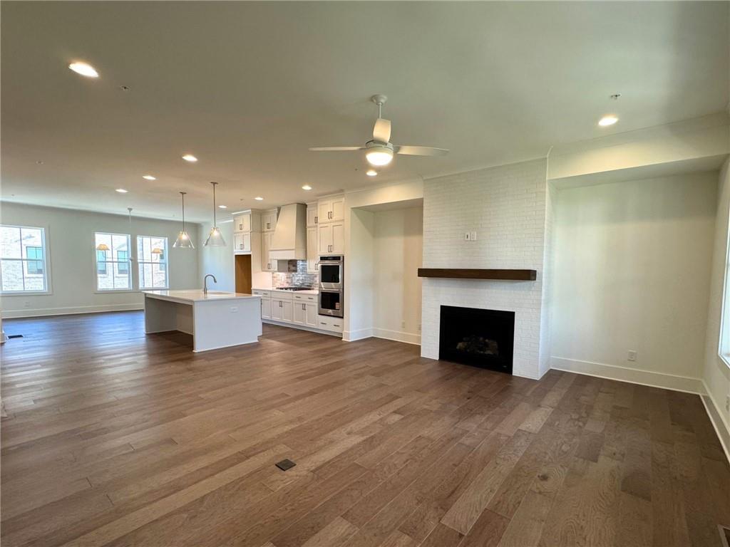 415 Chiswick Circle Unit 23