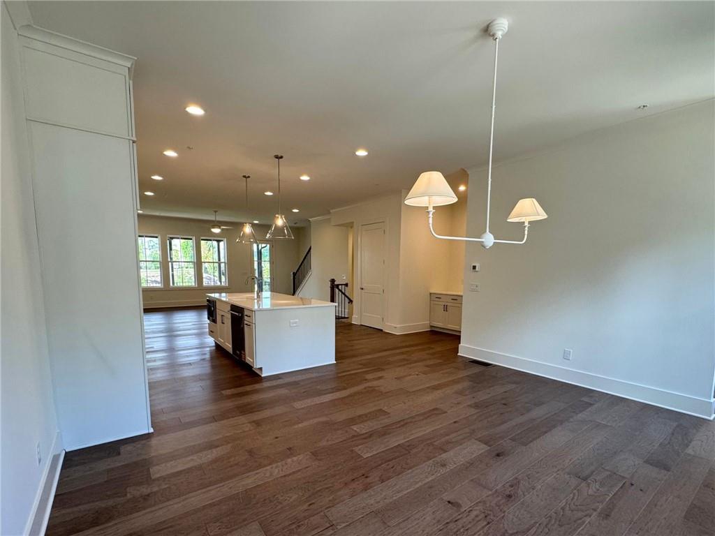 415 Chiswick Circle Unit 23