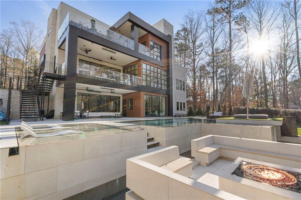 415 River Valley Road