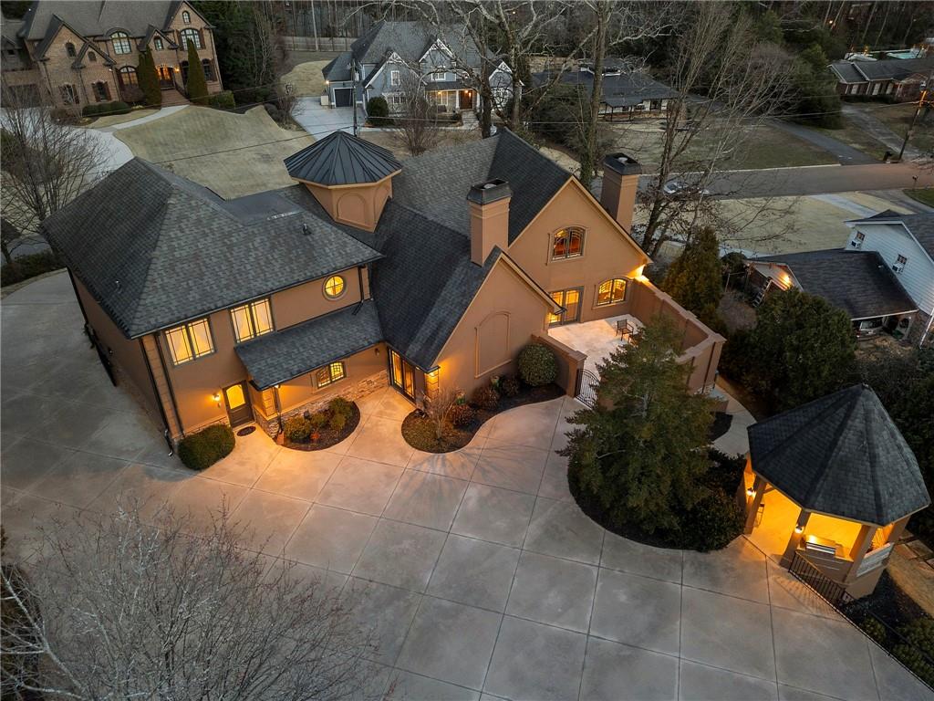 790 Glenairy Drive