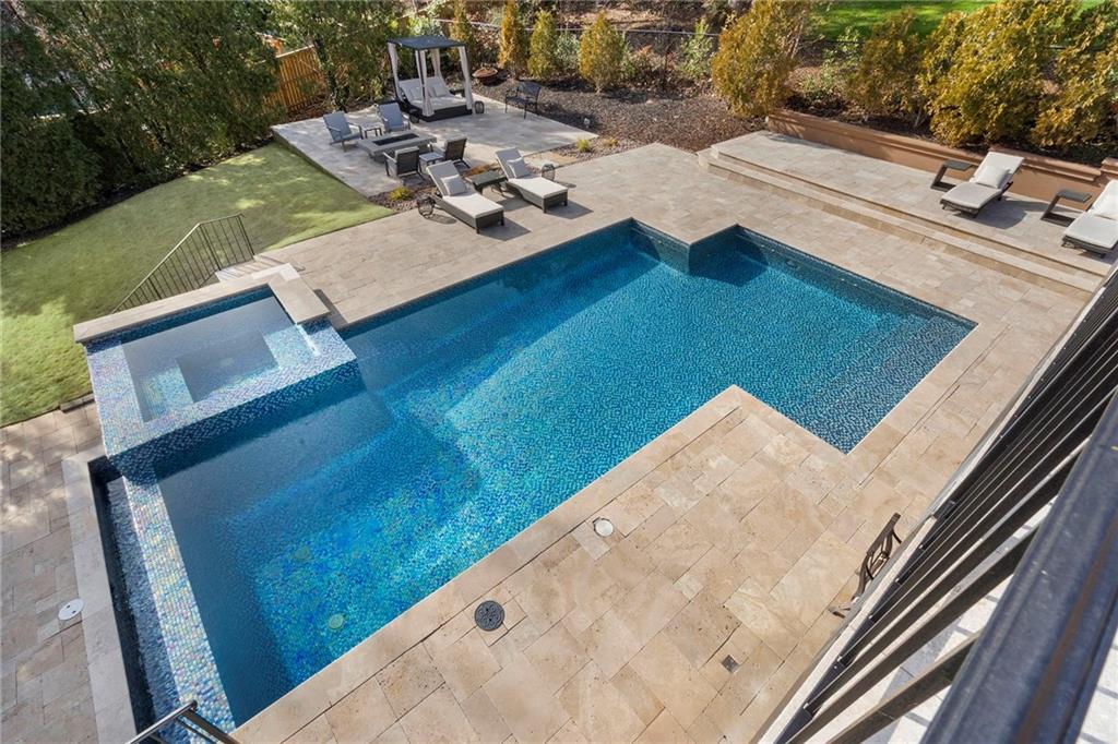 790 Glenairy Drive