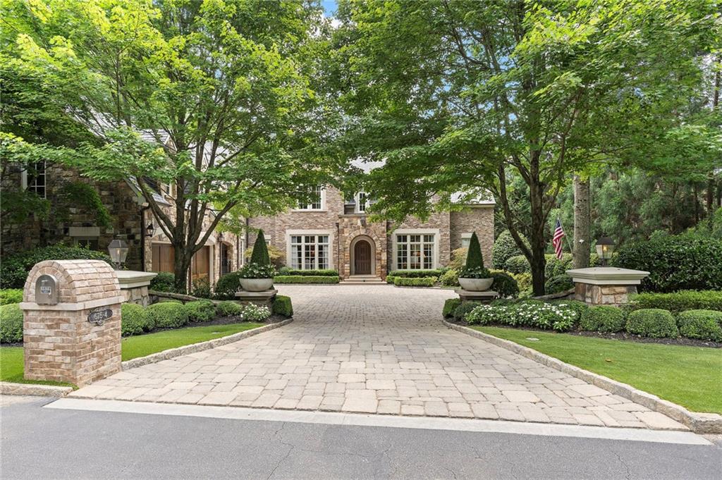 675 W Paces Ferry, #4 Road NW