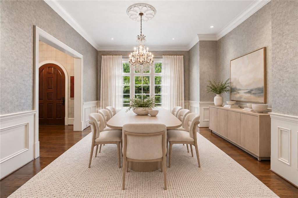 675 W Paces Ferry, #4 Road NW