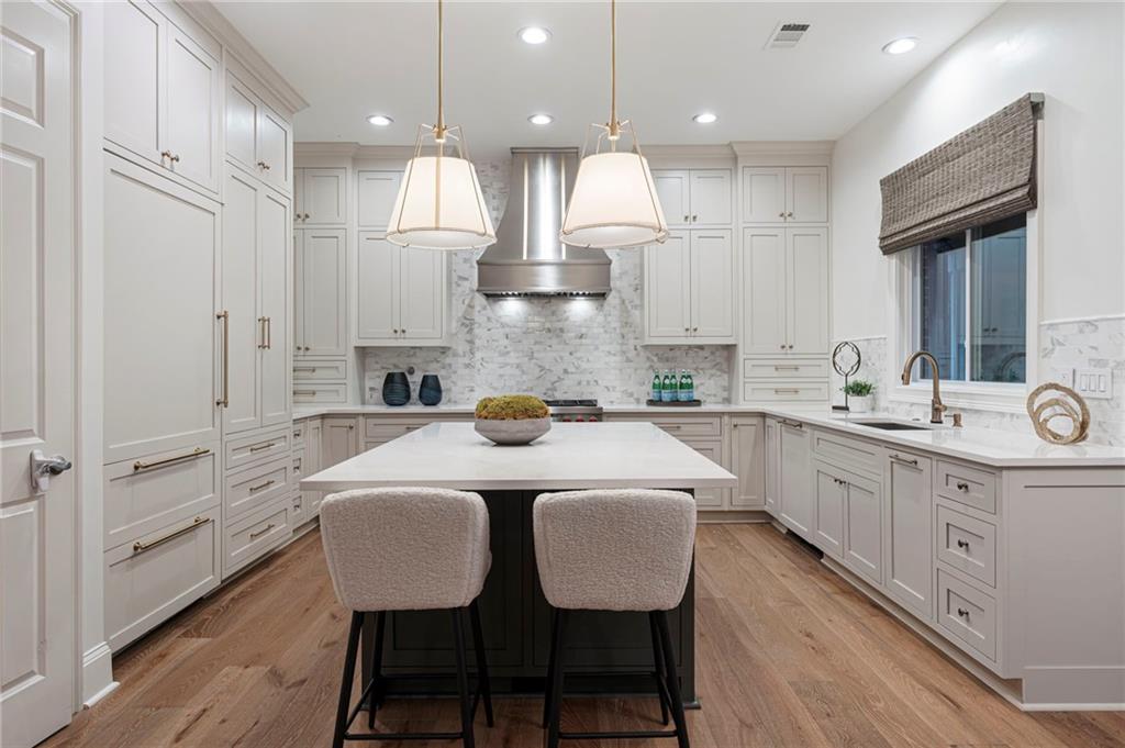 3669 Canyon Ridge Court NE