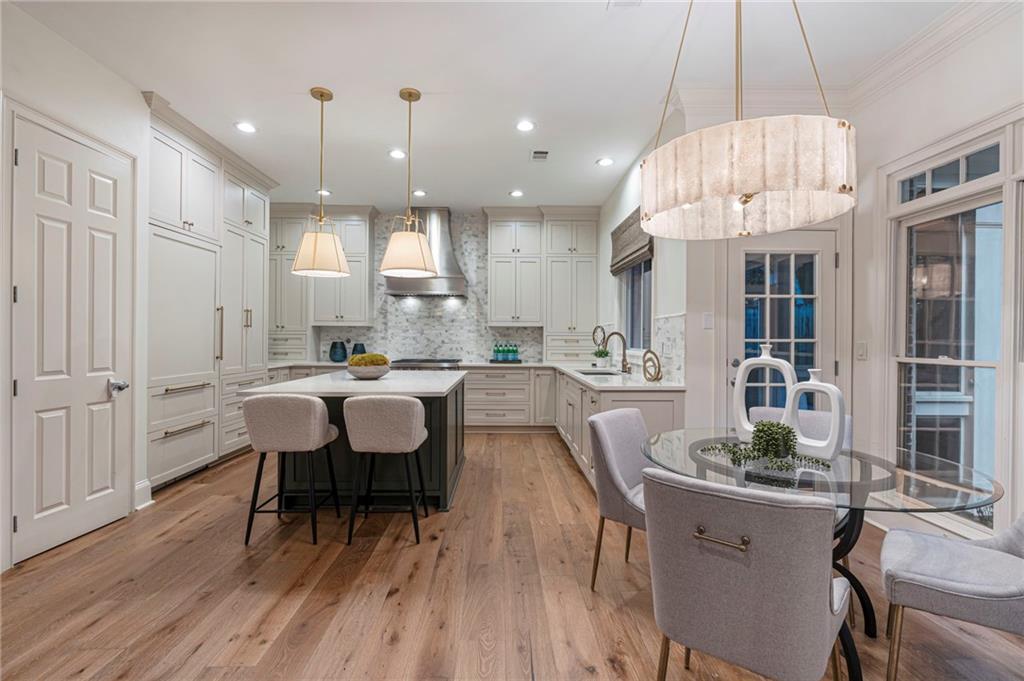3669 Canyon Ridge Court NE