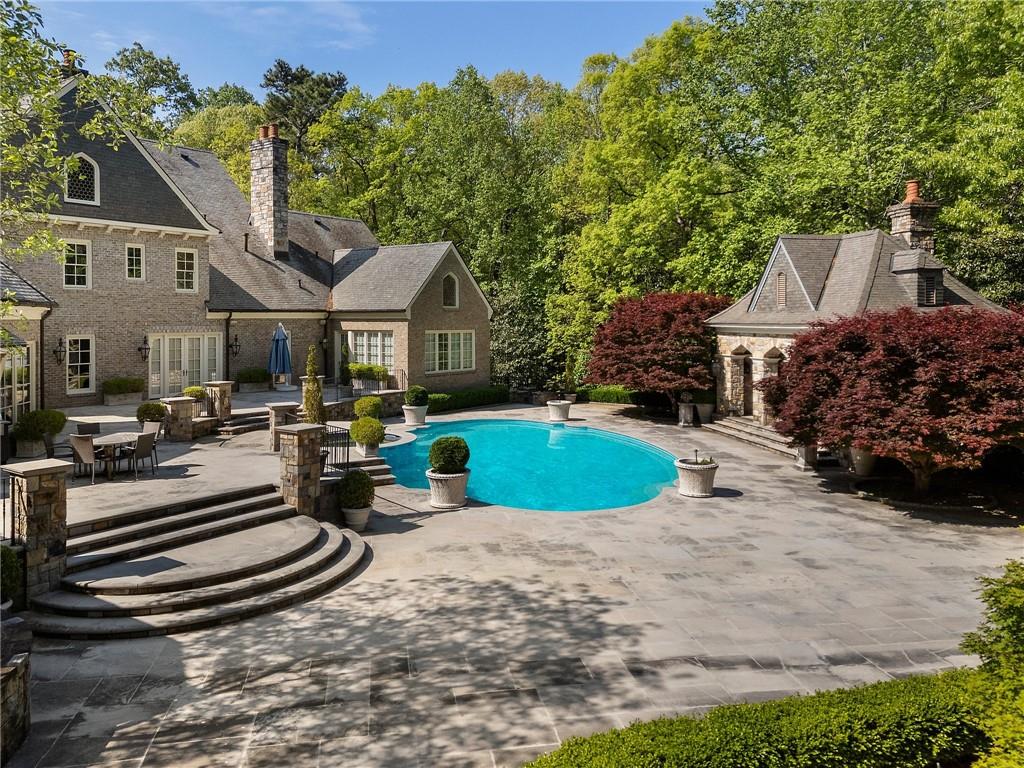 3685 Paces Ferry Road NW