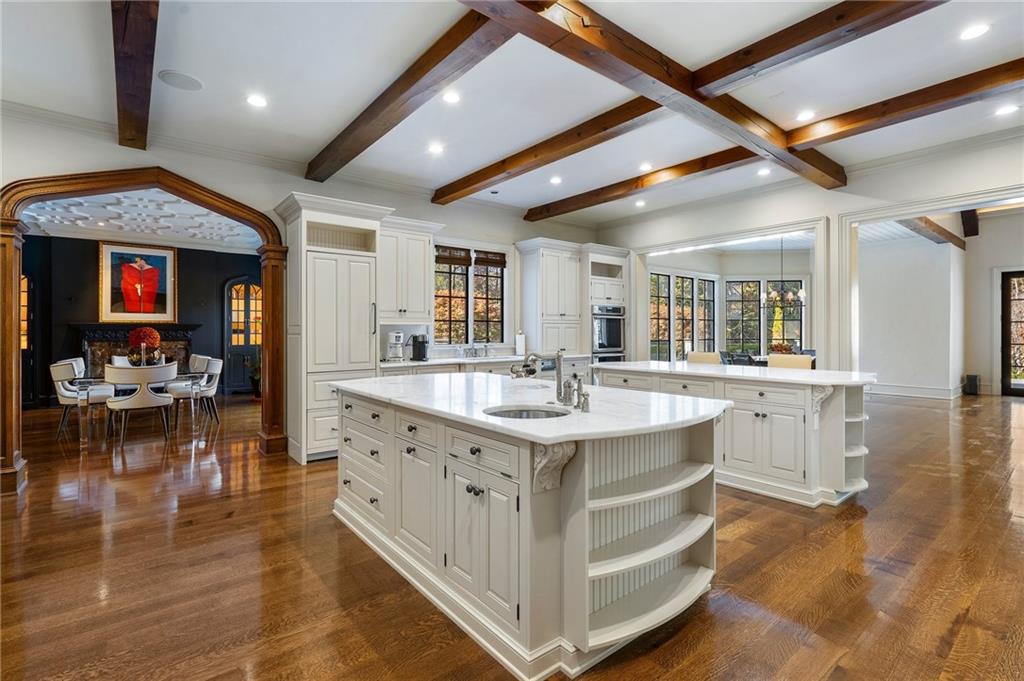 3685 Paces Ferry Road NW