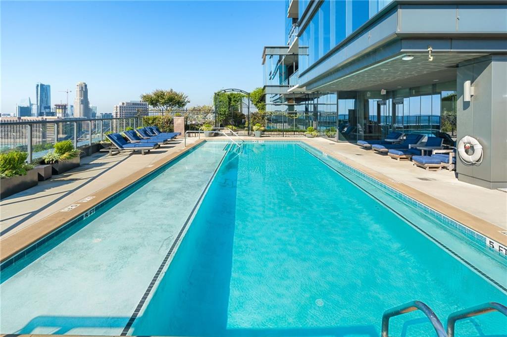 3630 Peachtree Road NE Unit 2204