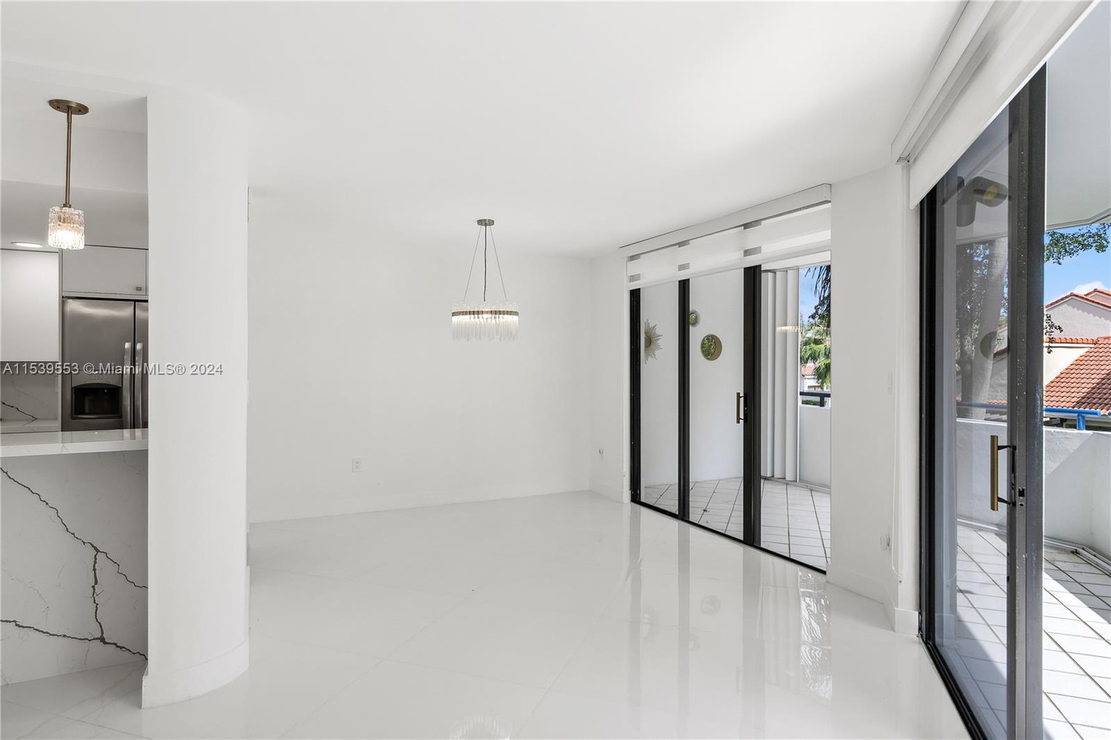 21085 NE 34th Ave # 1 Unit: 203-1