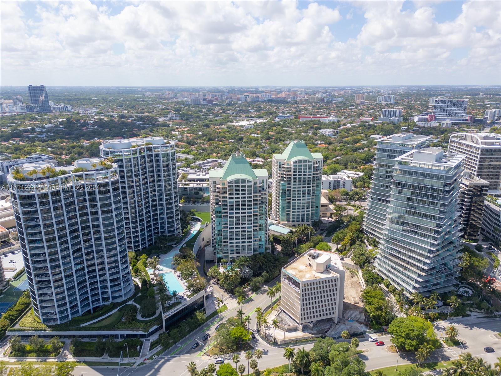 2669 S Bayshore Dr # 801N