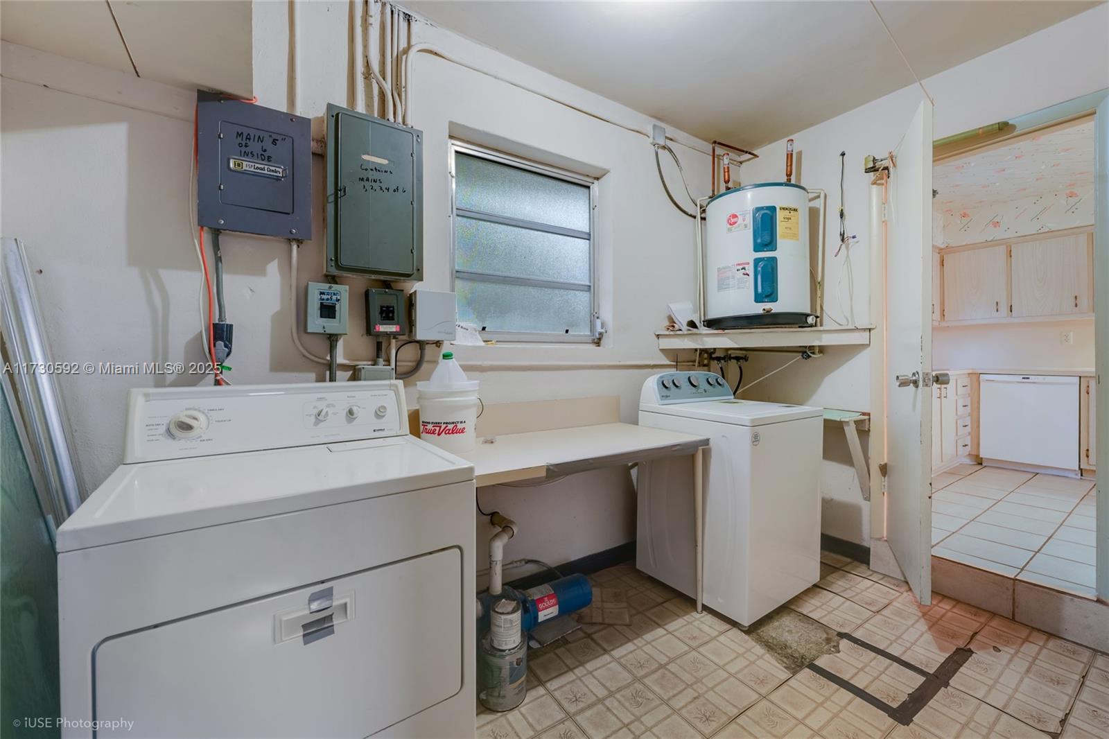 2345 SW 23rd Ter
