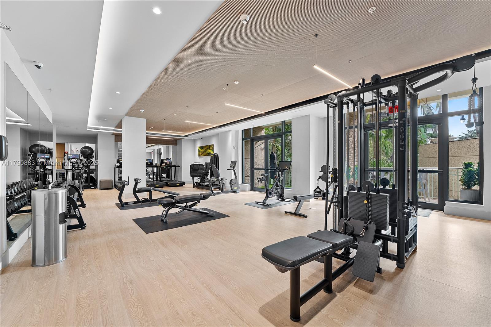 3400 SW 27th Ave # 201