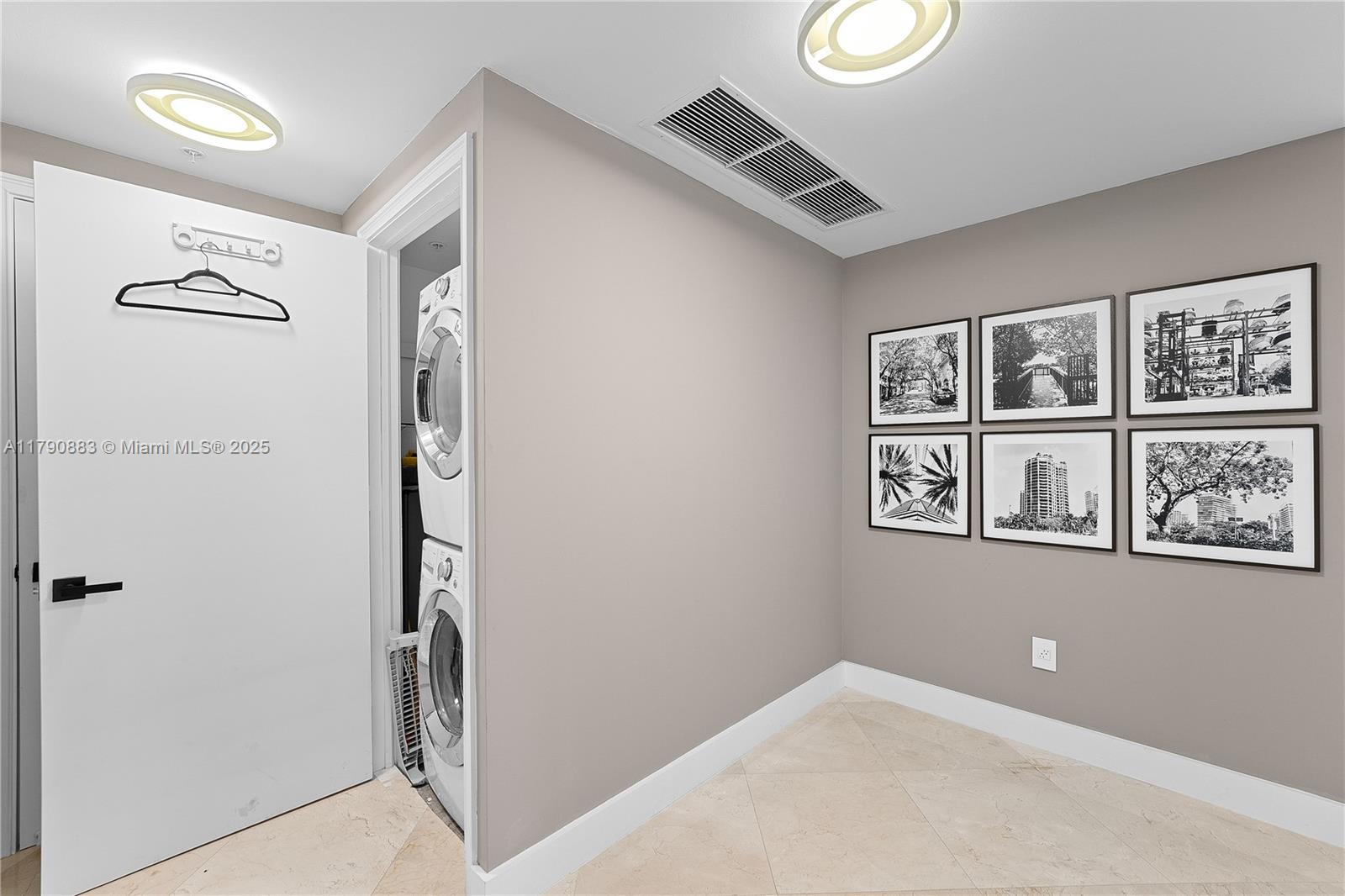 3400 SW 27th Ave # 201