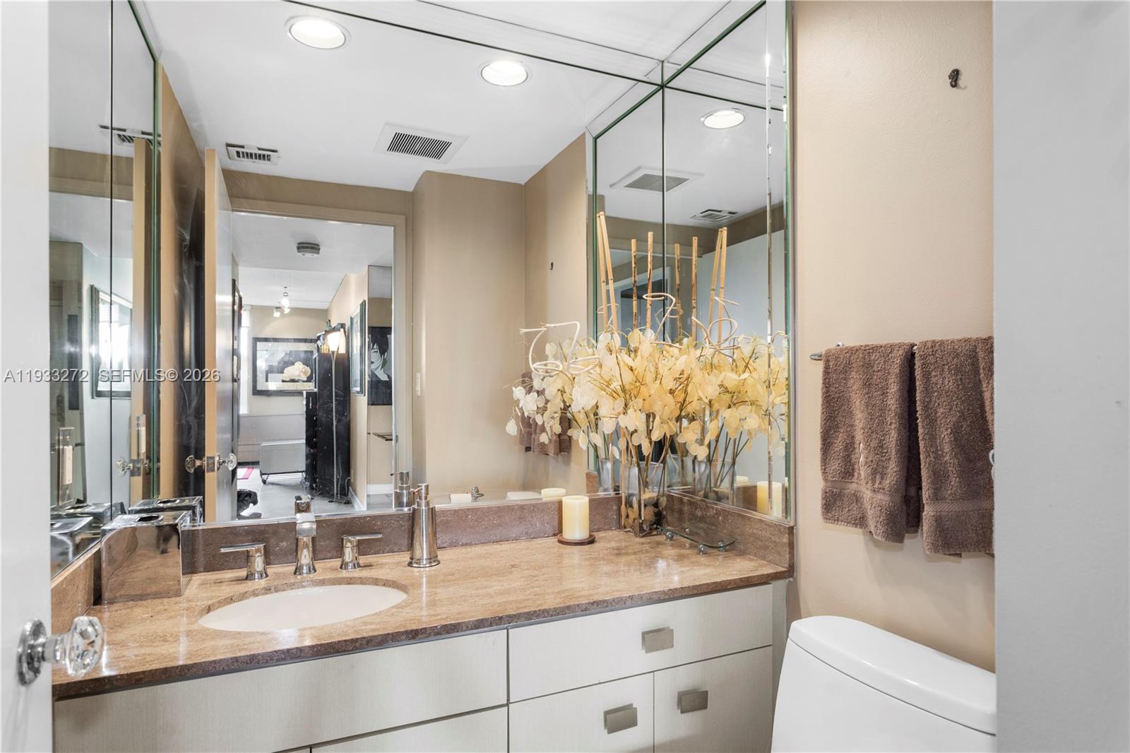 1581 Brickell Ave # 107