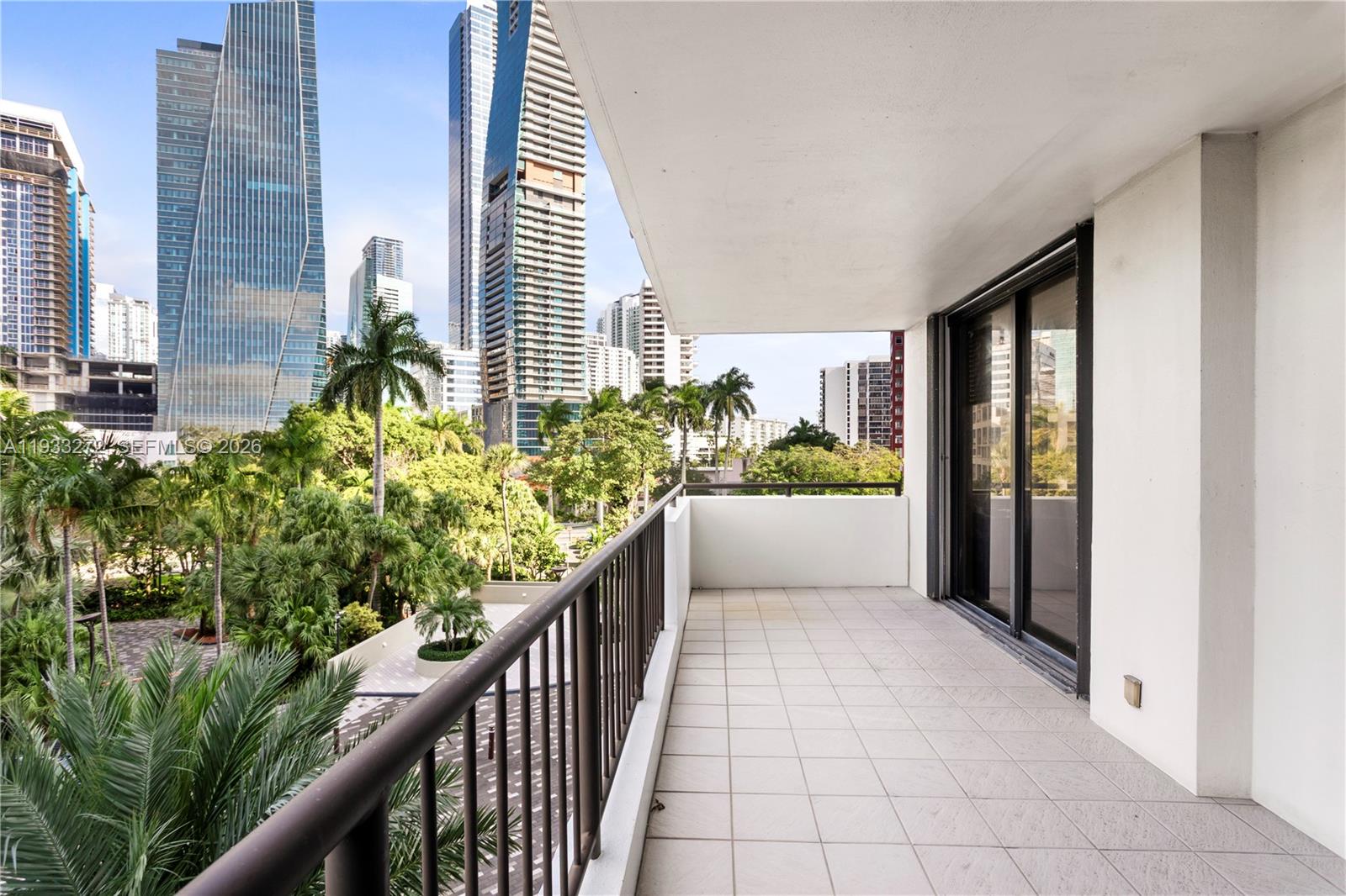 1581 Brickell Ave # 107
