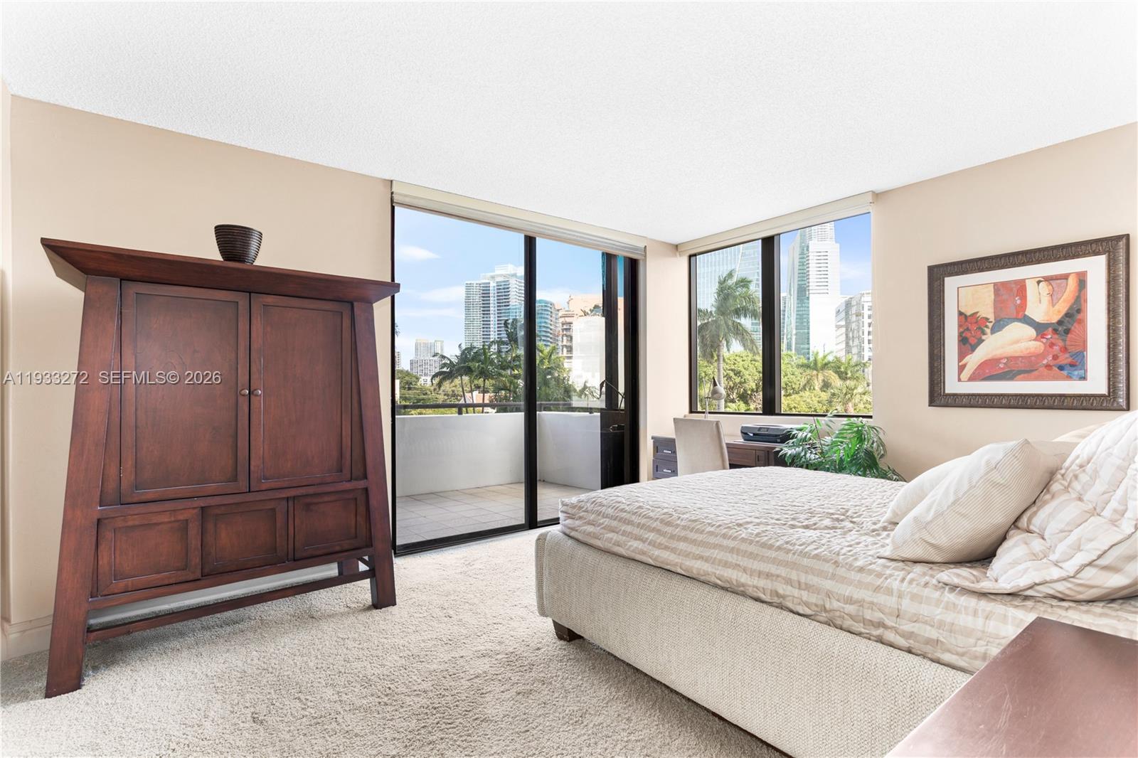 1581 Brickell Ave # 107