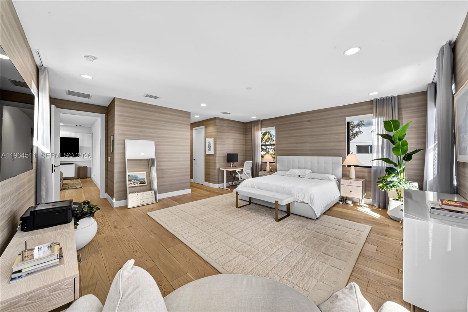 7500 SW 55th Ave