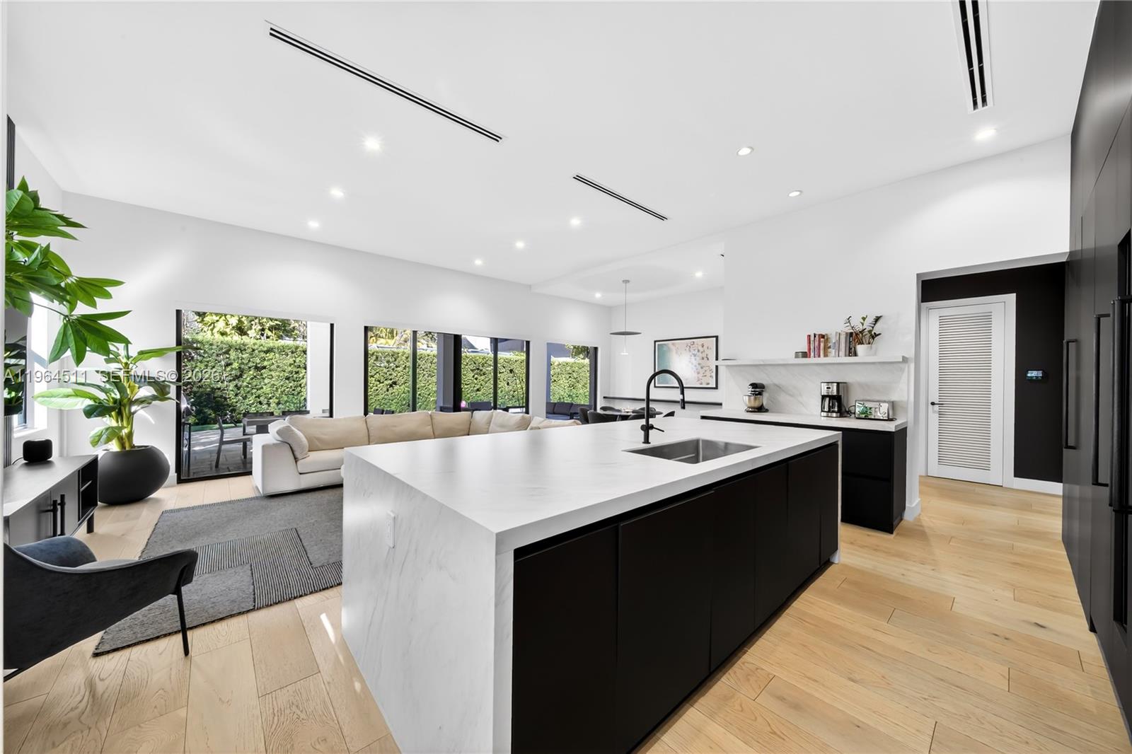 7500 SW 55th Ave