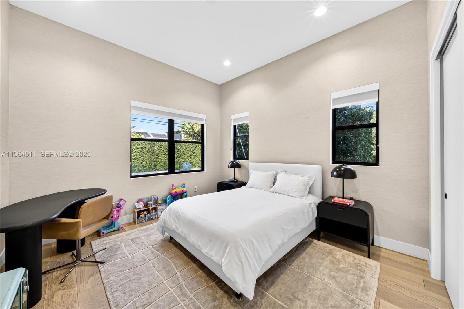 7500 SW 55th Ave