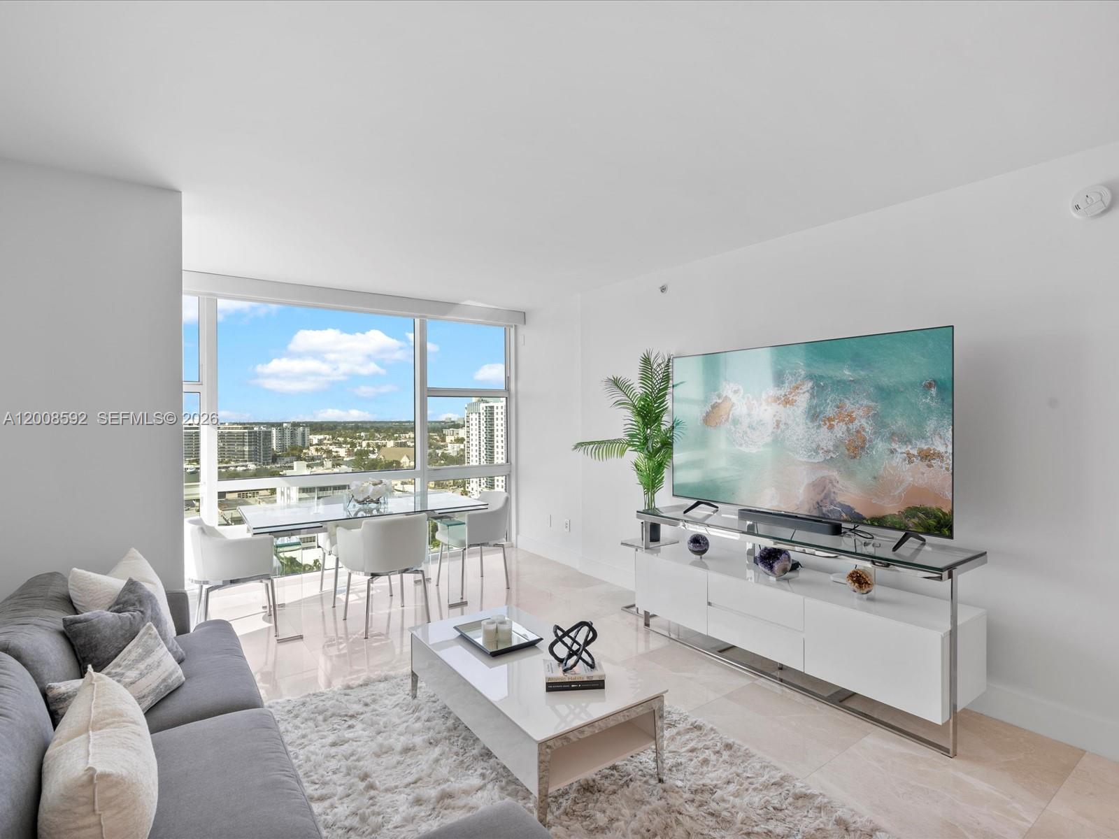 6801 Collins Ave # L Unit: 1402 Door 1412 L