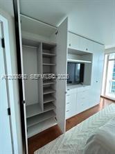 6801 Collins Ave # L Unit: 1402 Door 1412 L