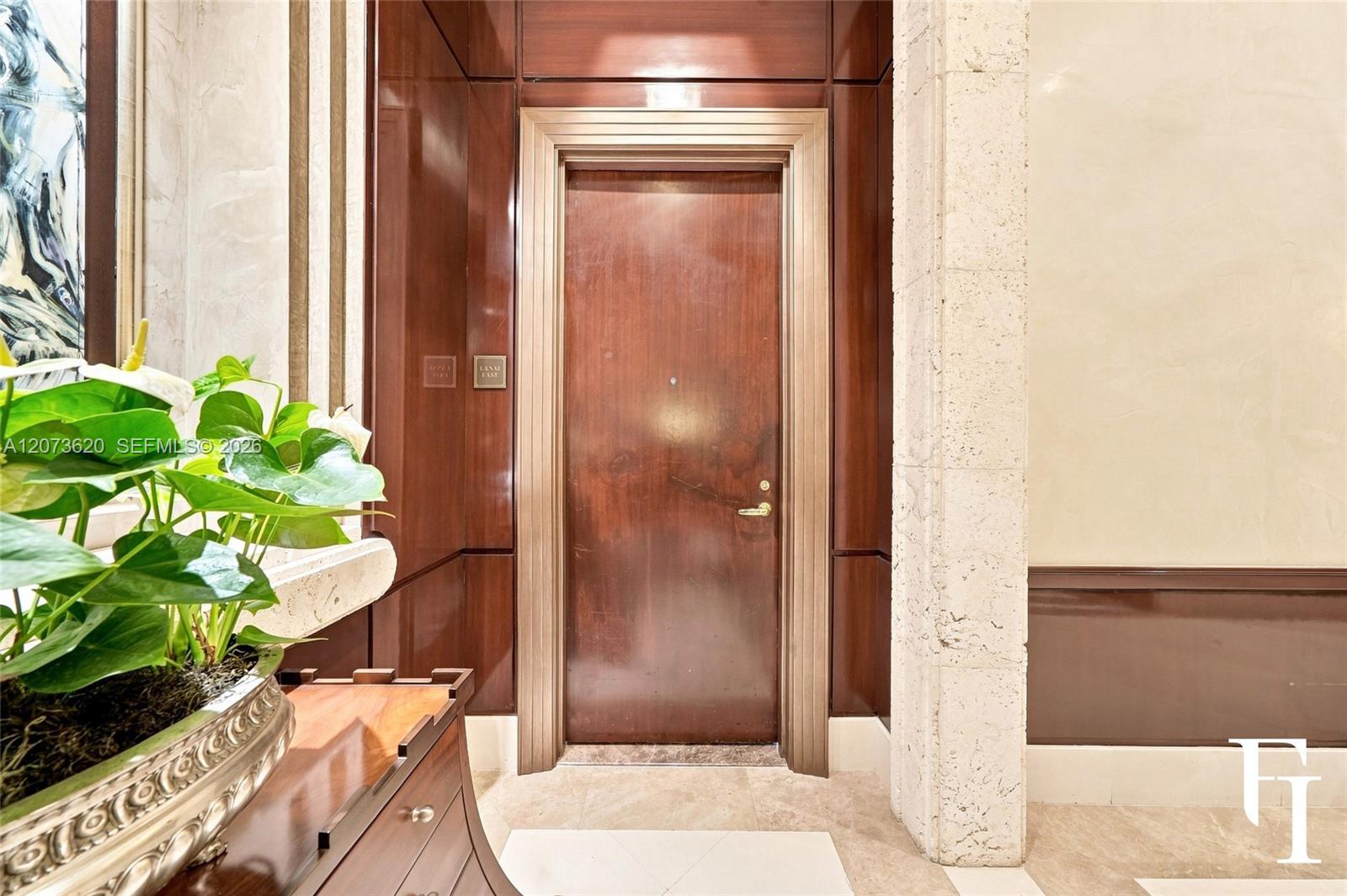 60 Edgewater Dr Unit: East