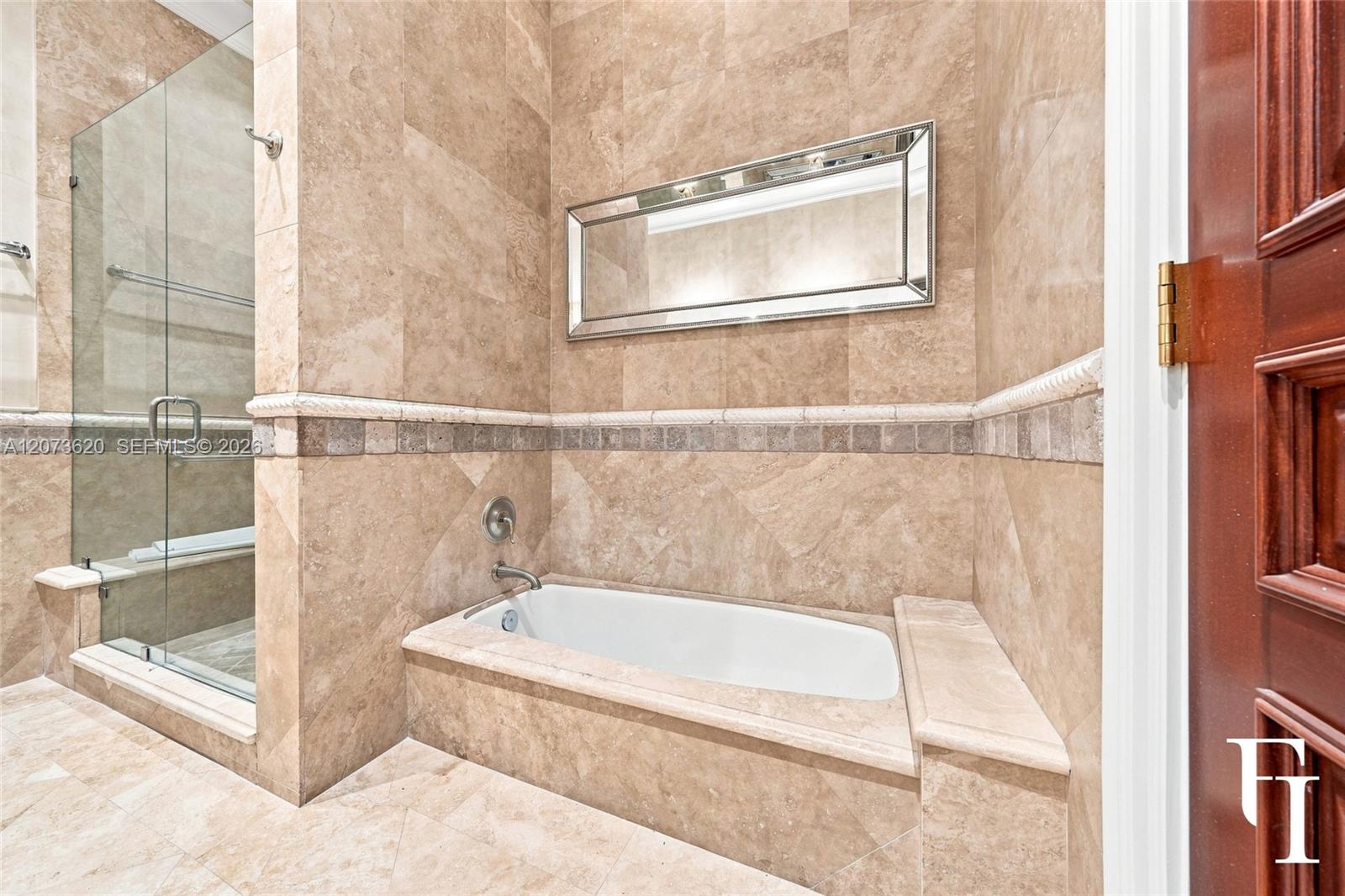 60 Edgewater Dr Unit: East