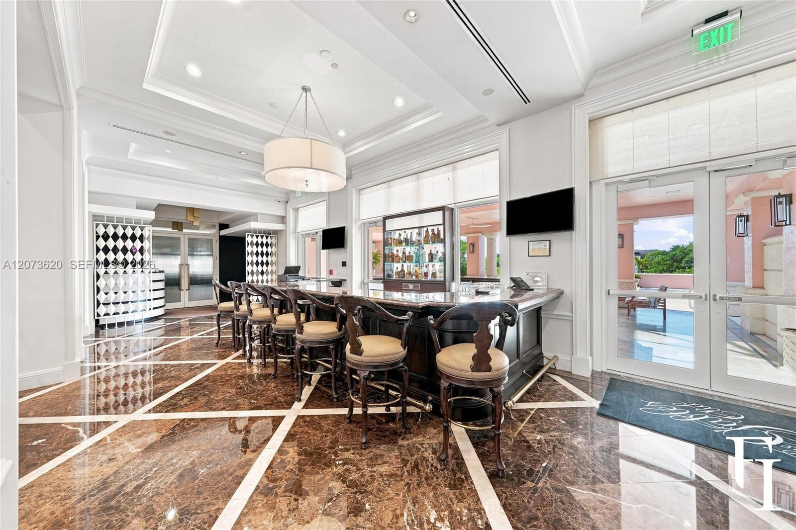 60 Edgewater Dr Unit: East