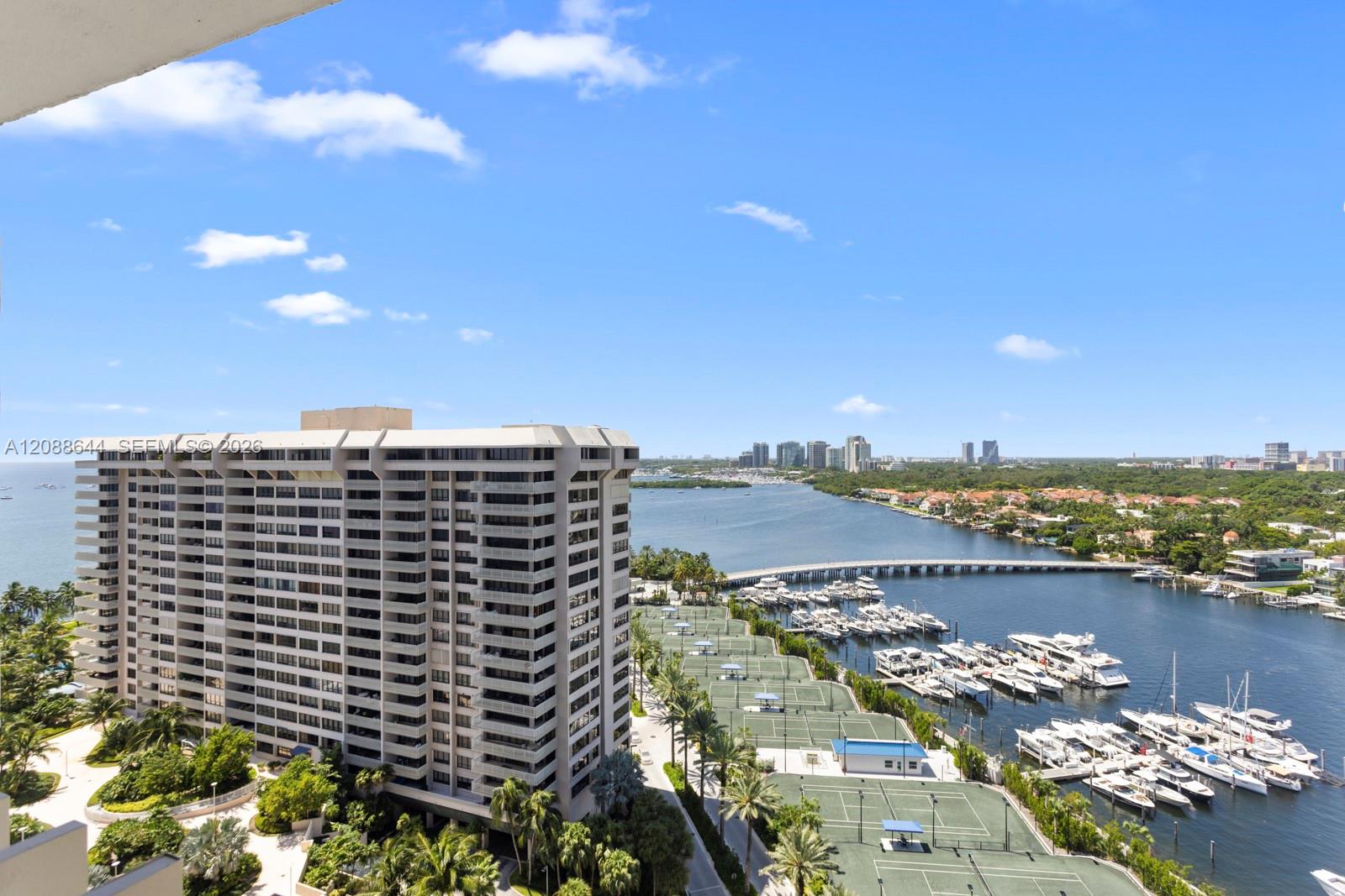 3 Grove Isle Dr Unit: CPH08