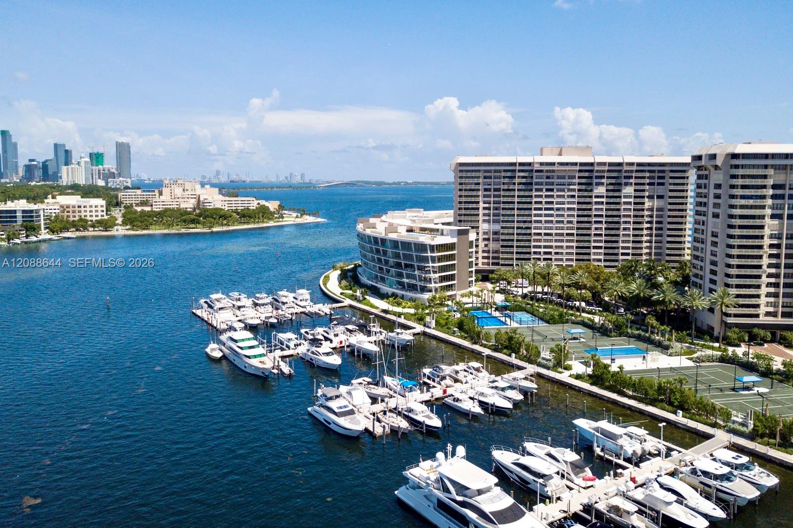 3 Grove Isle Dr Unit: CPH08