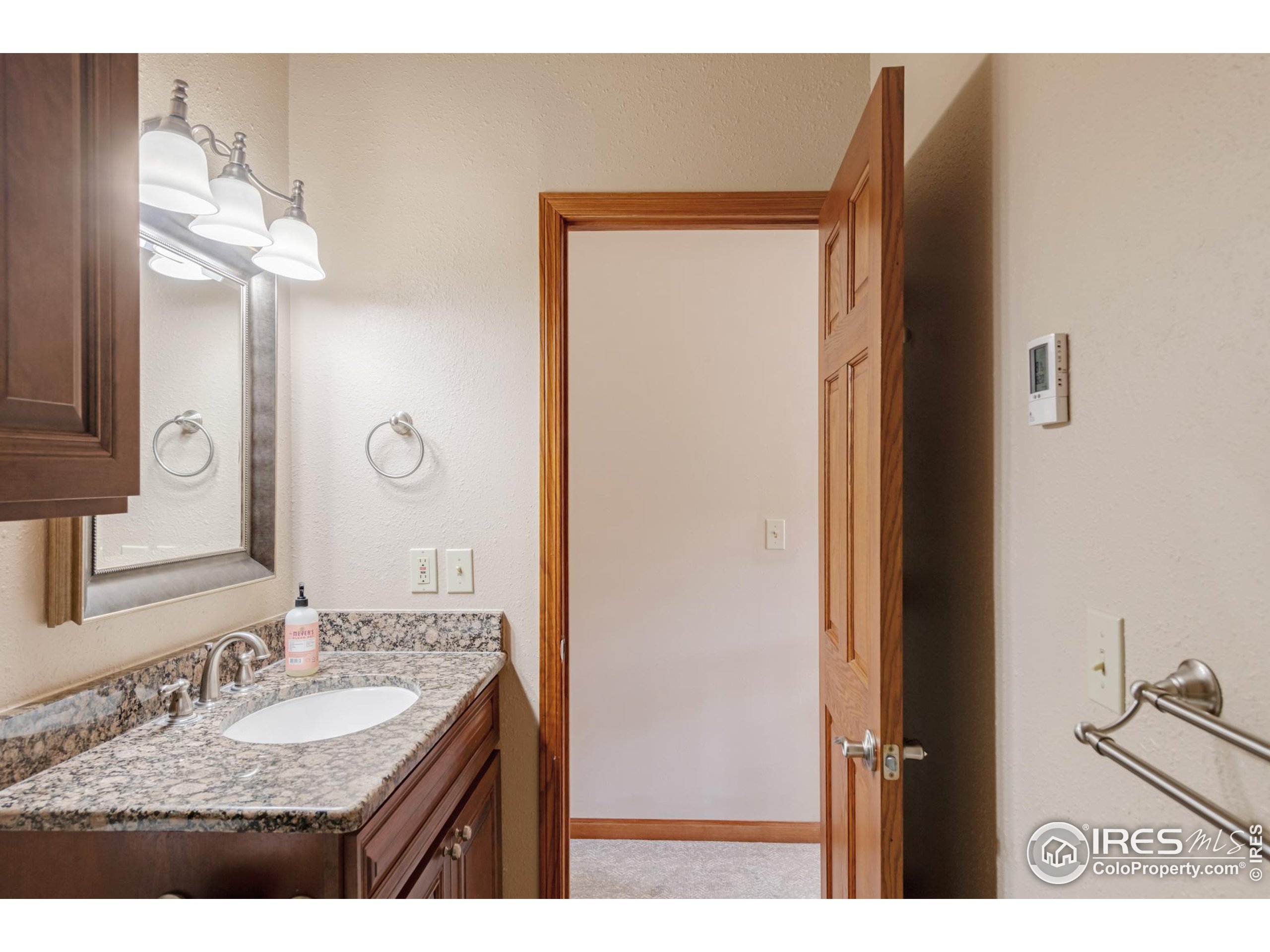 2341 Fallen Leaf Way